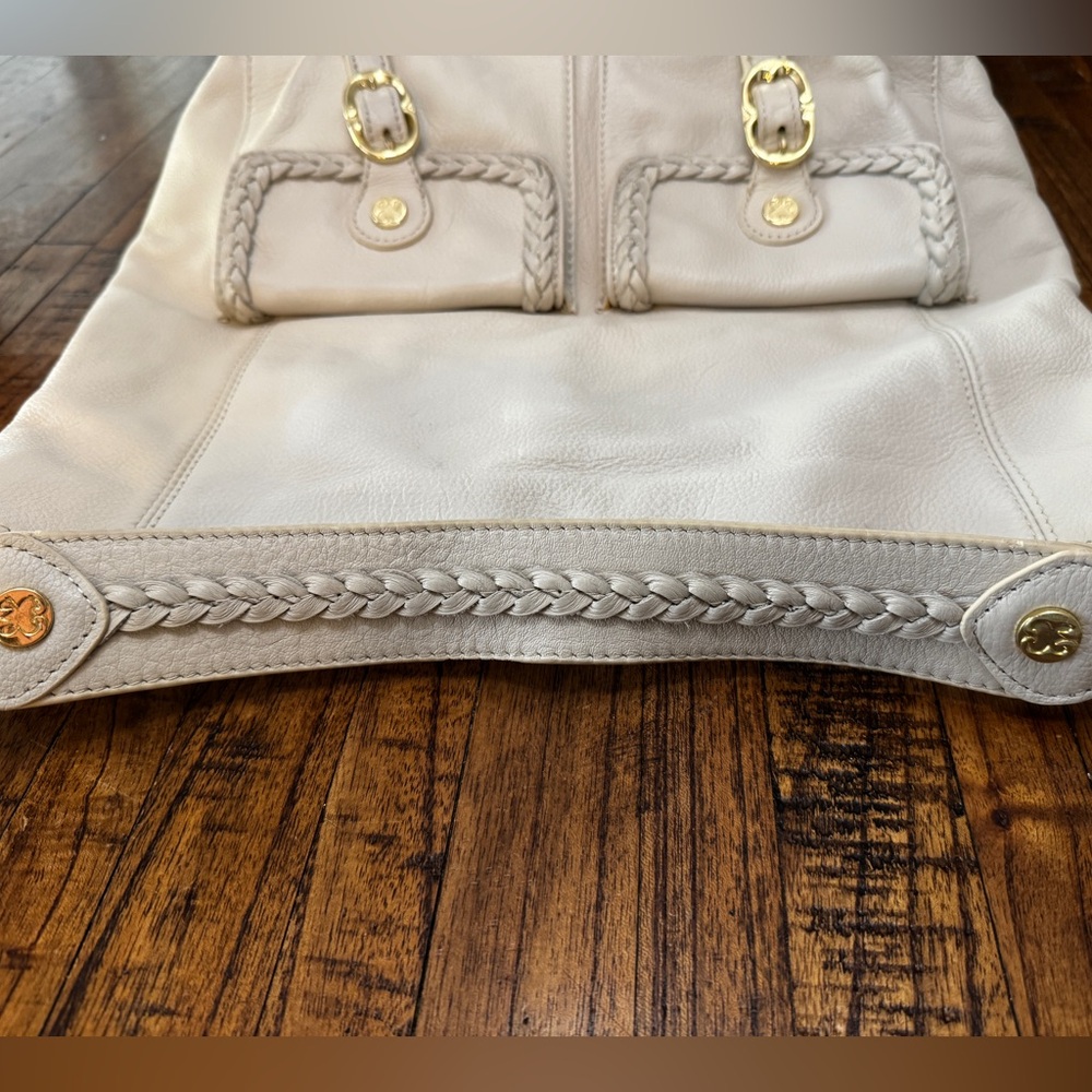 Emma Fox White Leather Shoulder Bag - Picture 4 of 7